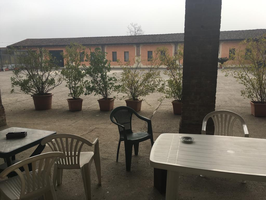 Le Magnolie Agriturismo Verolanuova Екстер'єр фото